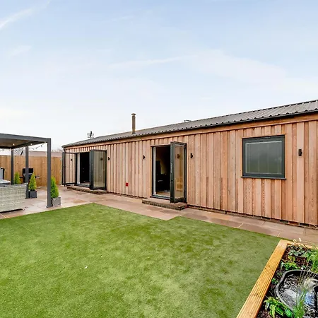 The Workshop - Uk42470 Holiday home