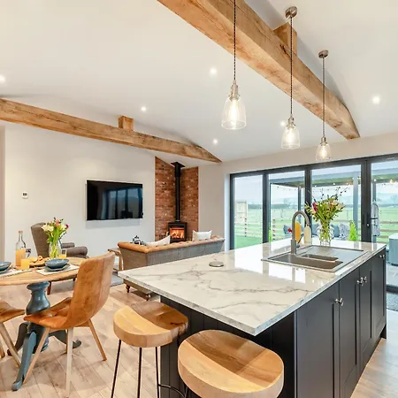 The Workshop - Uk42470